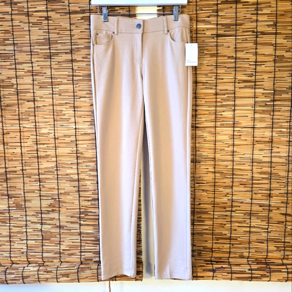NWT Light Tan / Cream Legging Trousers Ankle Pants